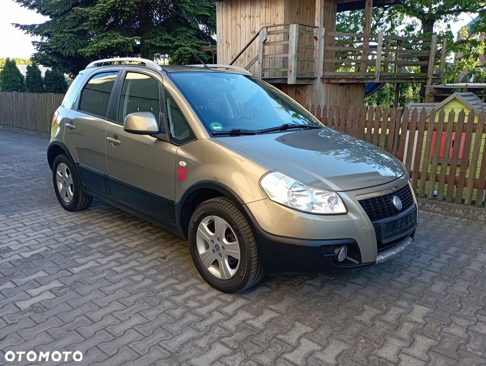 Fiat Sedici 1.6 16V 4x4 Luxury - 1