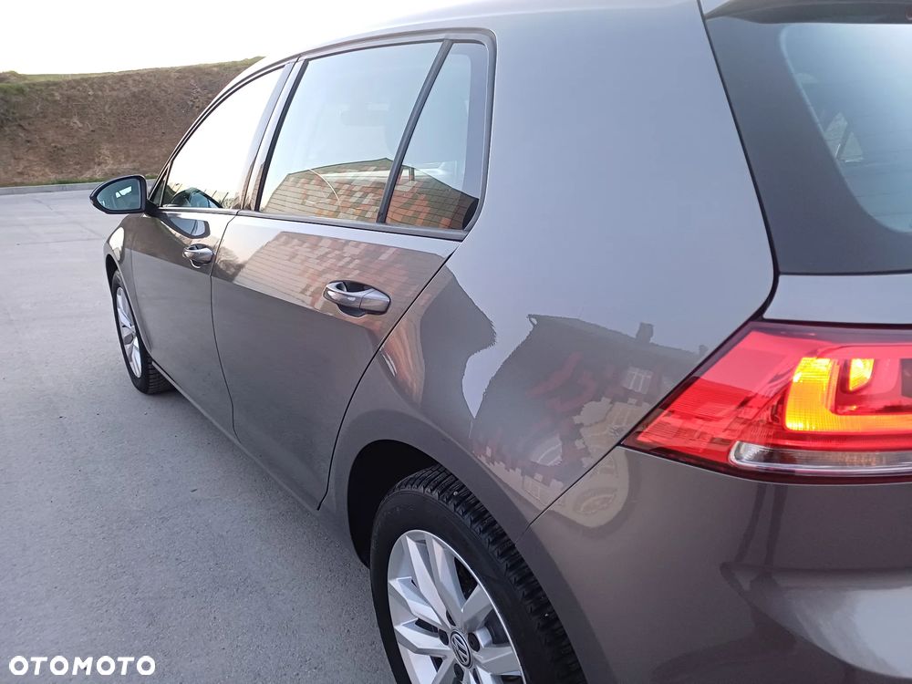 Volkswagen Golf 1.6 TDI (BlueMotion Technology) Comfortline - 10