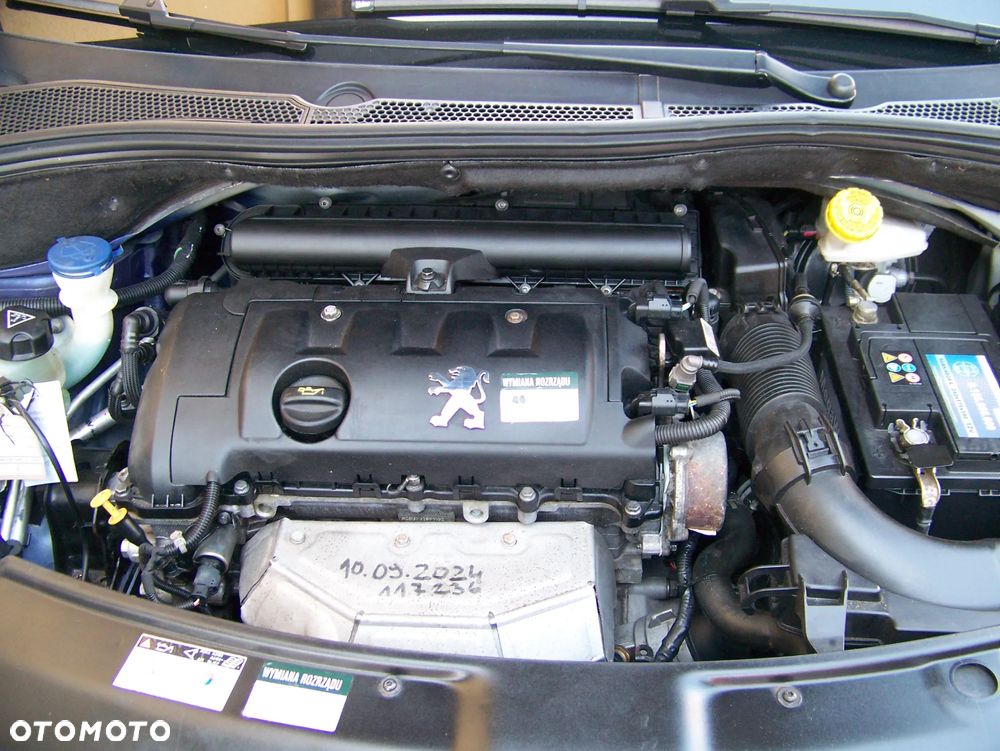 Peugeot 208 95 VTI Allure - 21