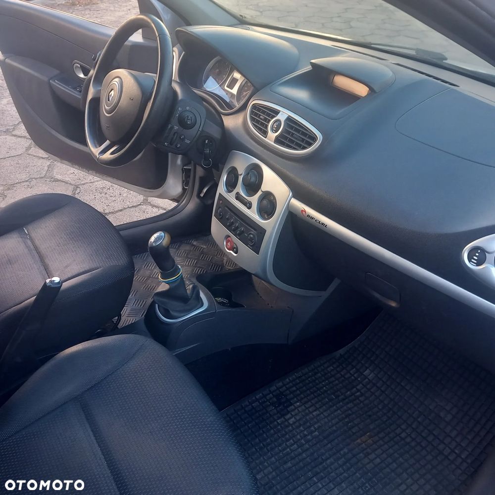Renault Clio Grandtour 1.2 16V 75 Dynamique - 20