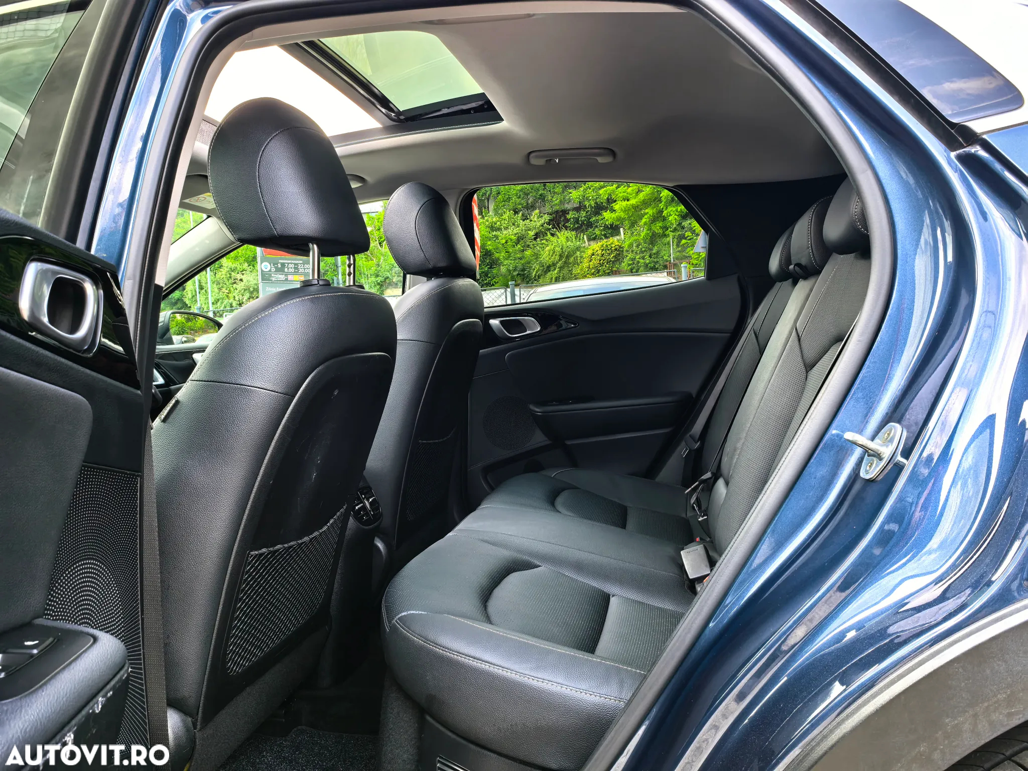 Kia XCeed 1.6 GDI DCT6 OPF Plug-in-Hybrid PLATINUM - 13