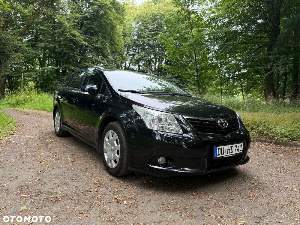 Toyota Avensis 1.8 Life - 23