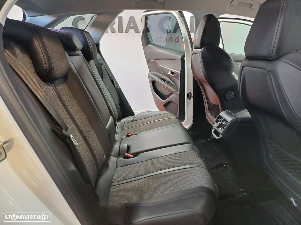 Peugeot 3008 1.6 BlueHDi Allure EAT6 - 12