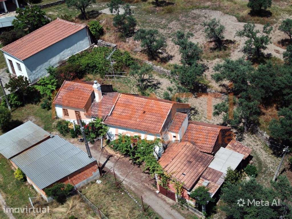 Moradia Zona calma (Vilares de Baixo) T2 com sala e cozinha - Grande imagem: 3/20