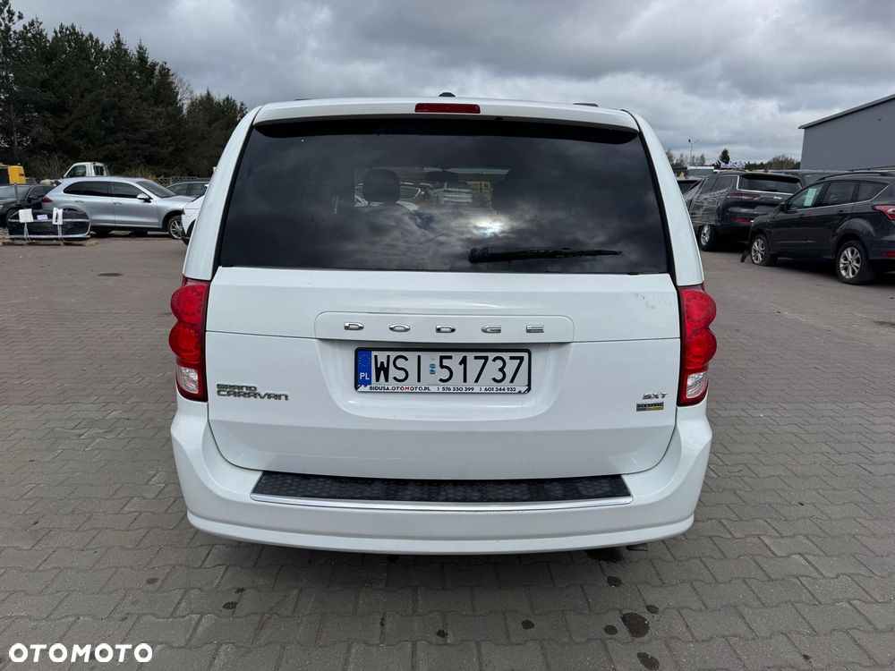 Dodge Grand Caravan 3.6 R/T - 6