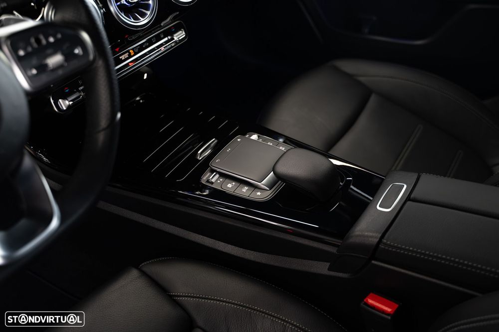 Mercedes-Benz A 250 e AMG Line - 40