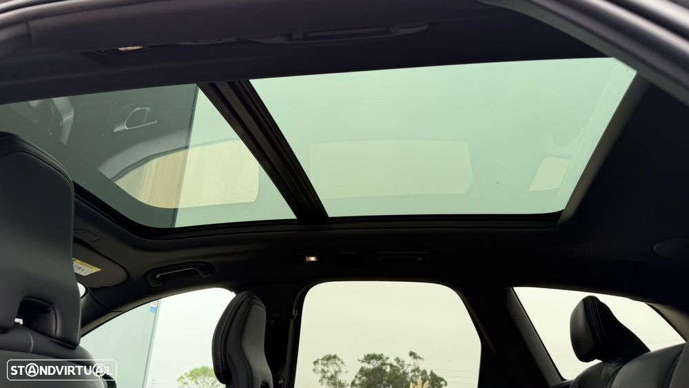 Volvo XC 60 T6 AWD Recharge Plus Dark - 16