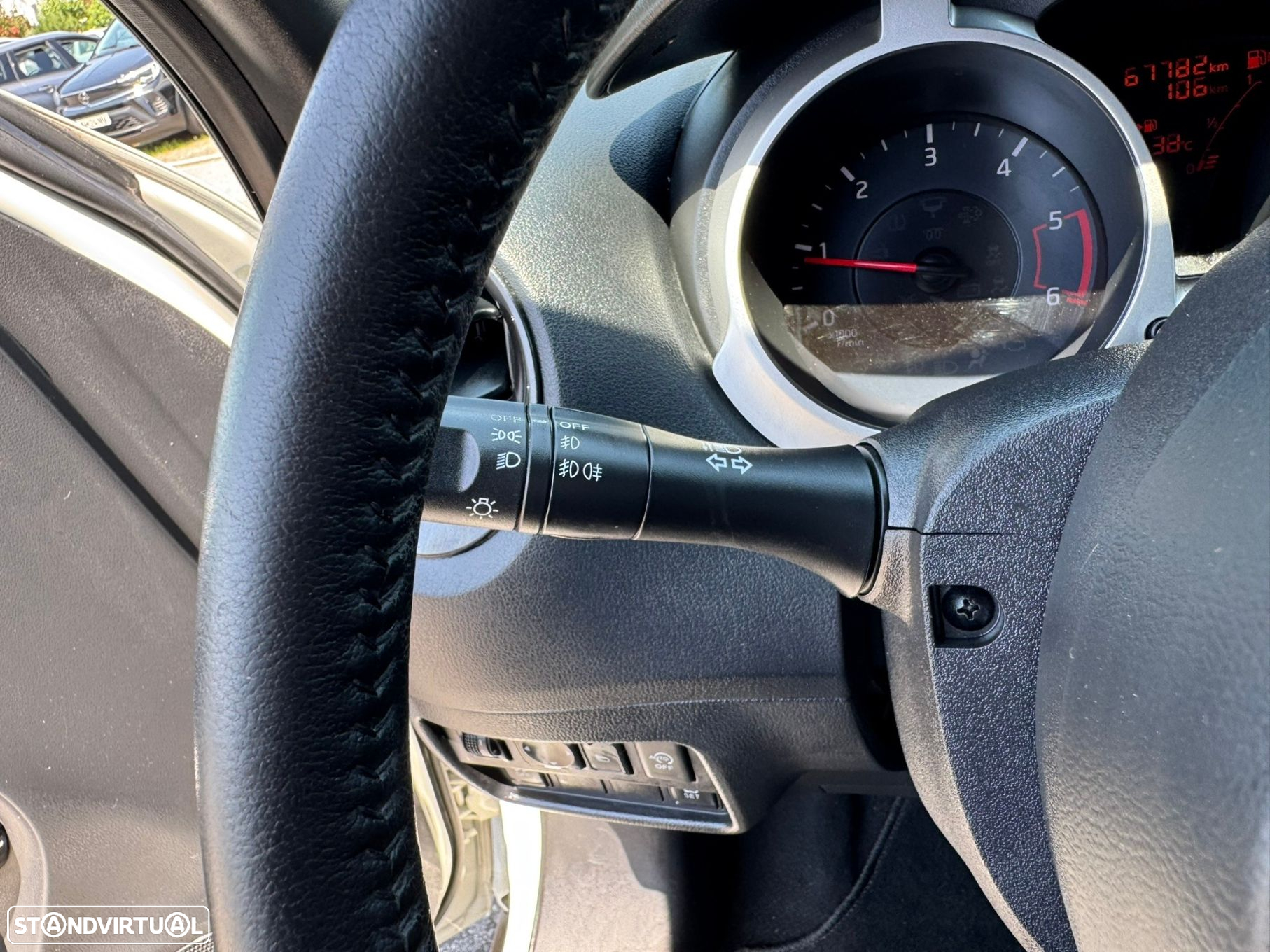 Nissan Juke 1.5 dCi N-Connecta - 19