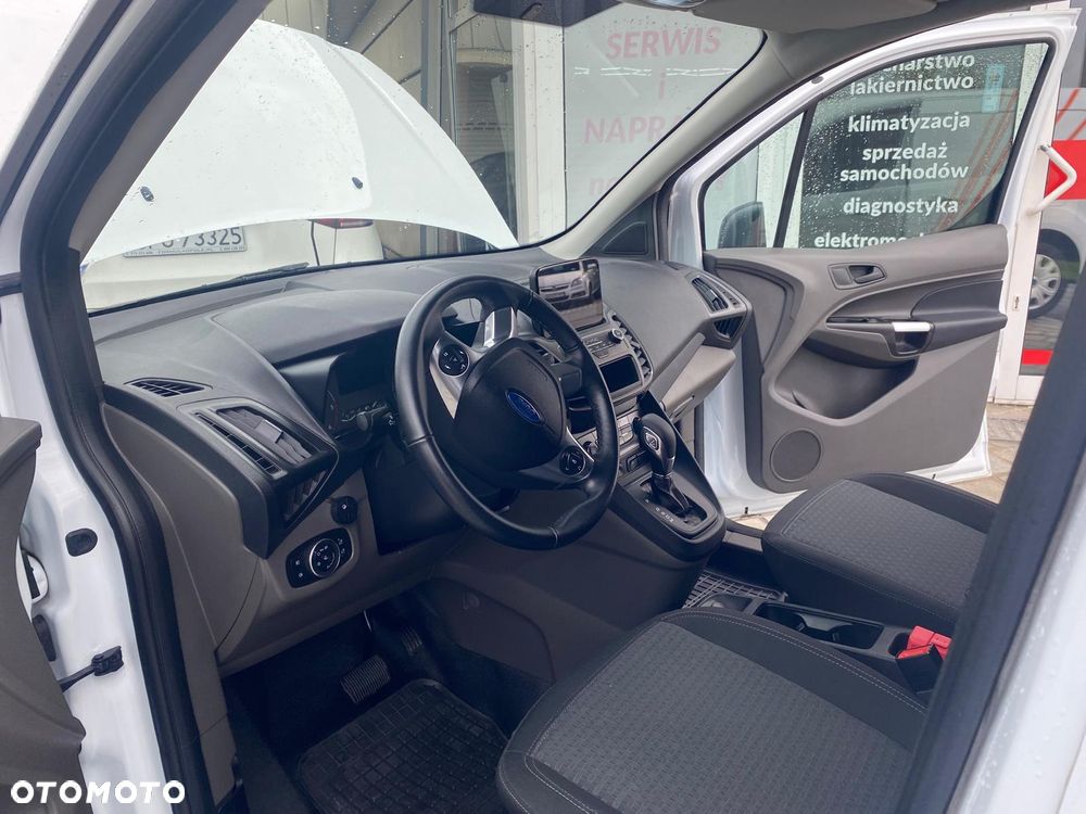 Ford Transit Connect - 12