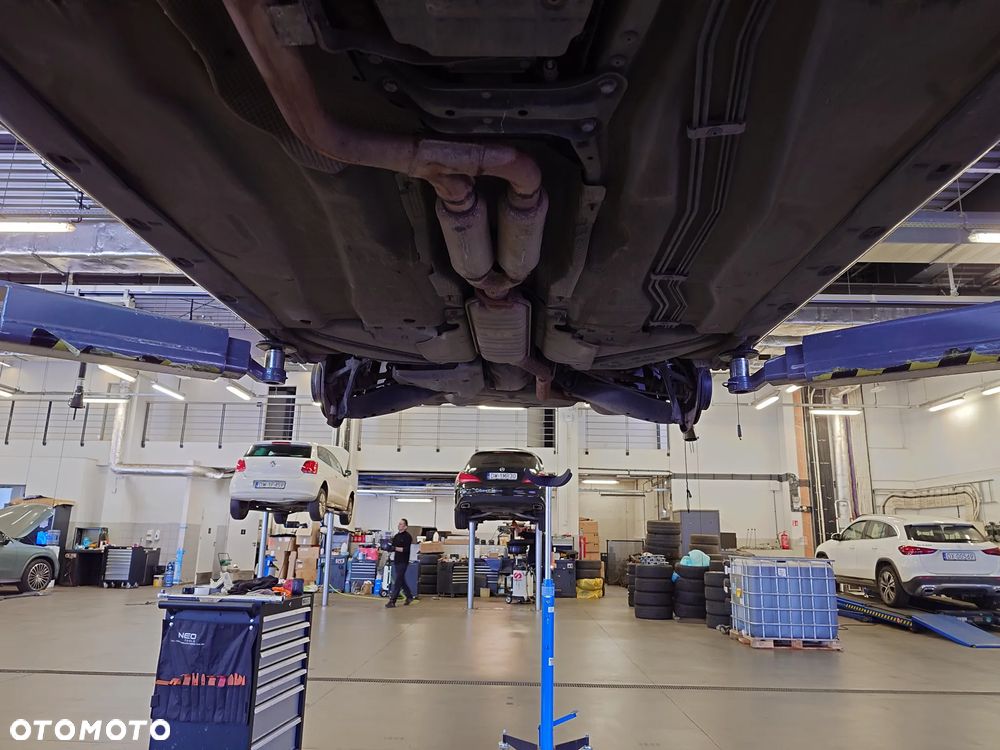 Mercedes-Benz CLK - 19