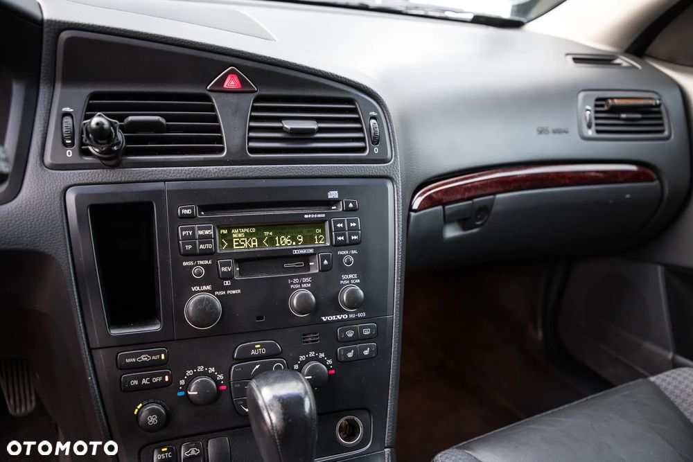 Volvo V70 2.4 Summum - 18