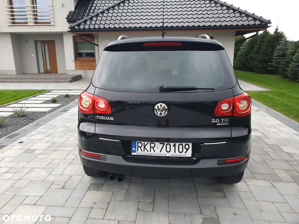 Volkswagen Tiguan 2.0 TSI 4Mot Sport&Style - 4