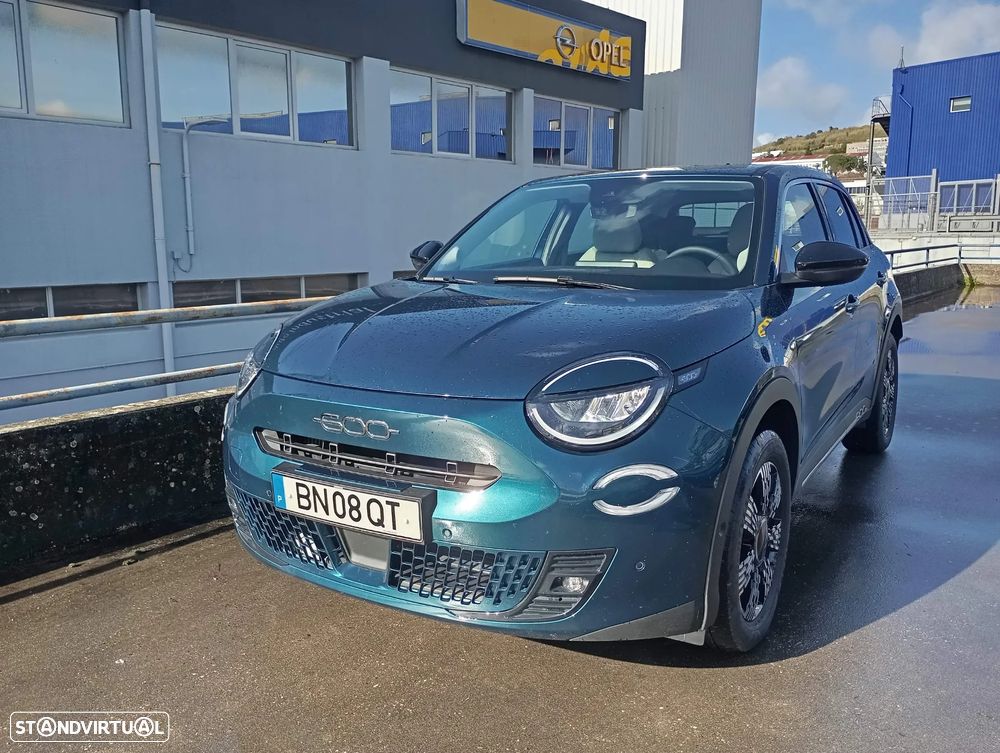 Fiat 600 1.2 Hybrid Icon - 2