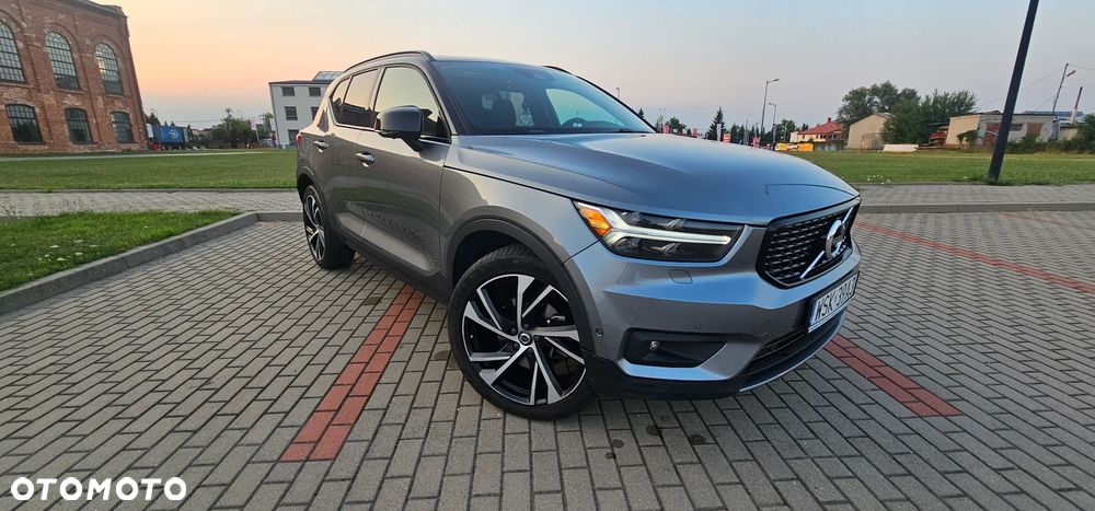 Volvo XC 40 T4 Geartronic Momentum - 11