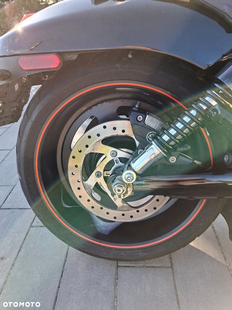 Harley-Davidson V-Rod Night Rod - 10