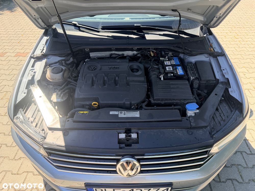 Volkswagen Passat Variant 2.0 TDI SCR DSG Comfortline - 21