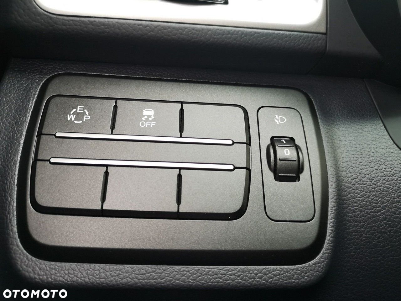 SsangYong/KGM Tivoli 1.6 Quartz - 32