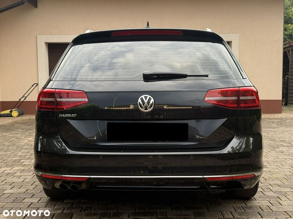 Volkswagen Passat 2.0 TDI SCR DSG 4Motion Business - 12