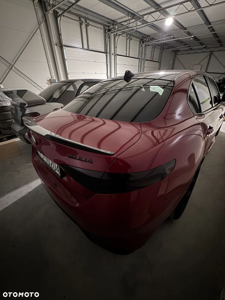 Alfa Romeo Giulia 2.9 Bi Turbo V6 Quadrifoglio - 3