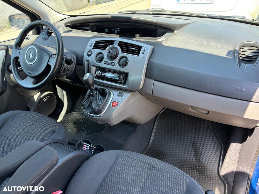 Renault Scenic 1.9 dCi FAP Avantage - 7