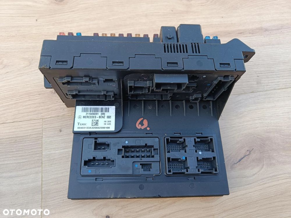 MERCEDES W211 MODUŁ STEROWNIK SAM 2115456201