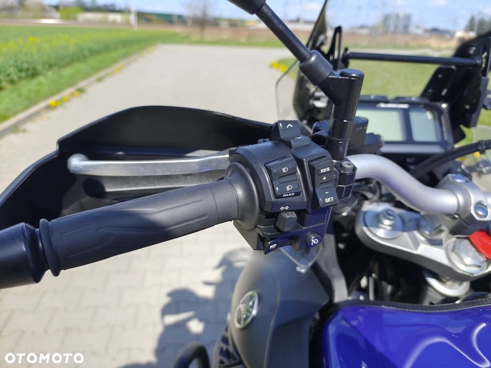 Yamaha Super Tenere - 24