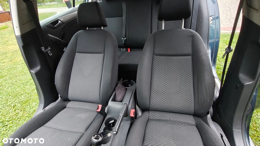 Volkswagen Golf 2.0 TDI Comfortline - 4