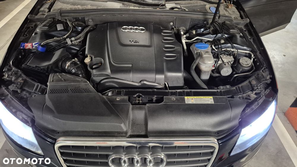 Audi A4 Avant - 8