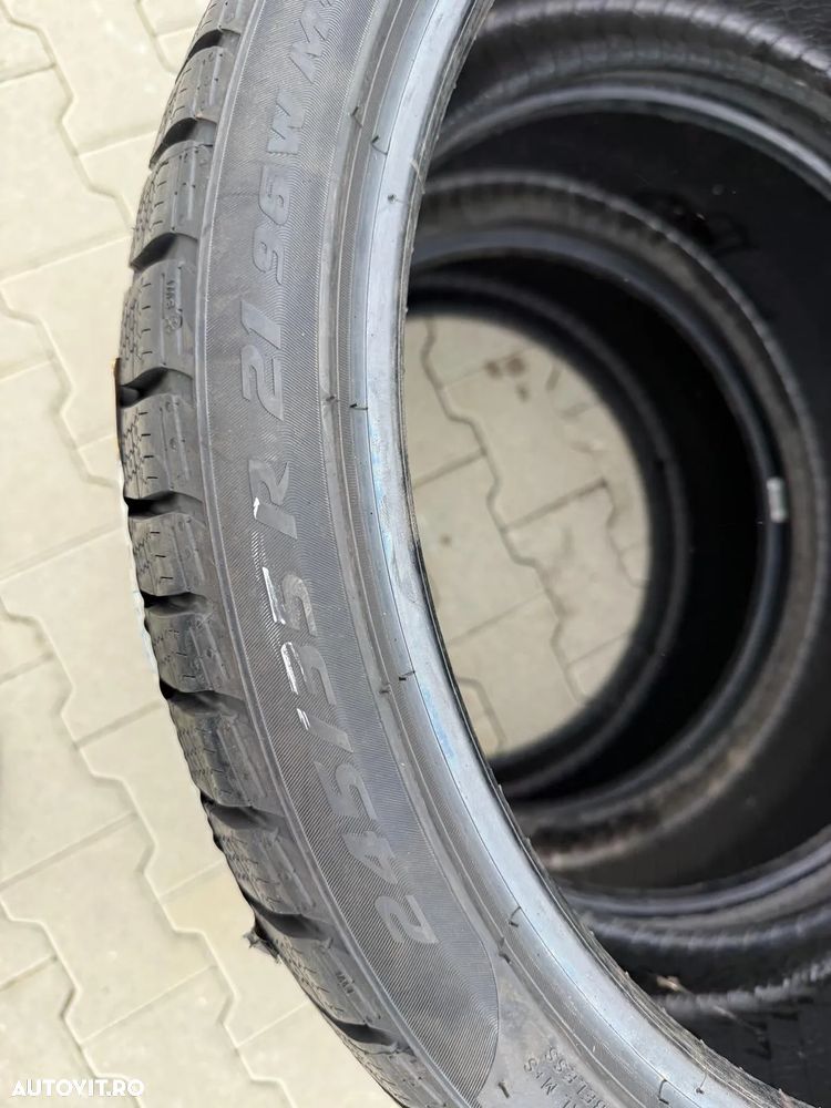 245 35 R21 IARNA PIRELLI - 3