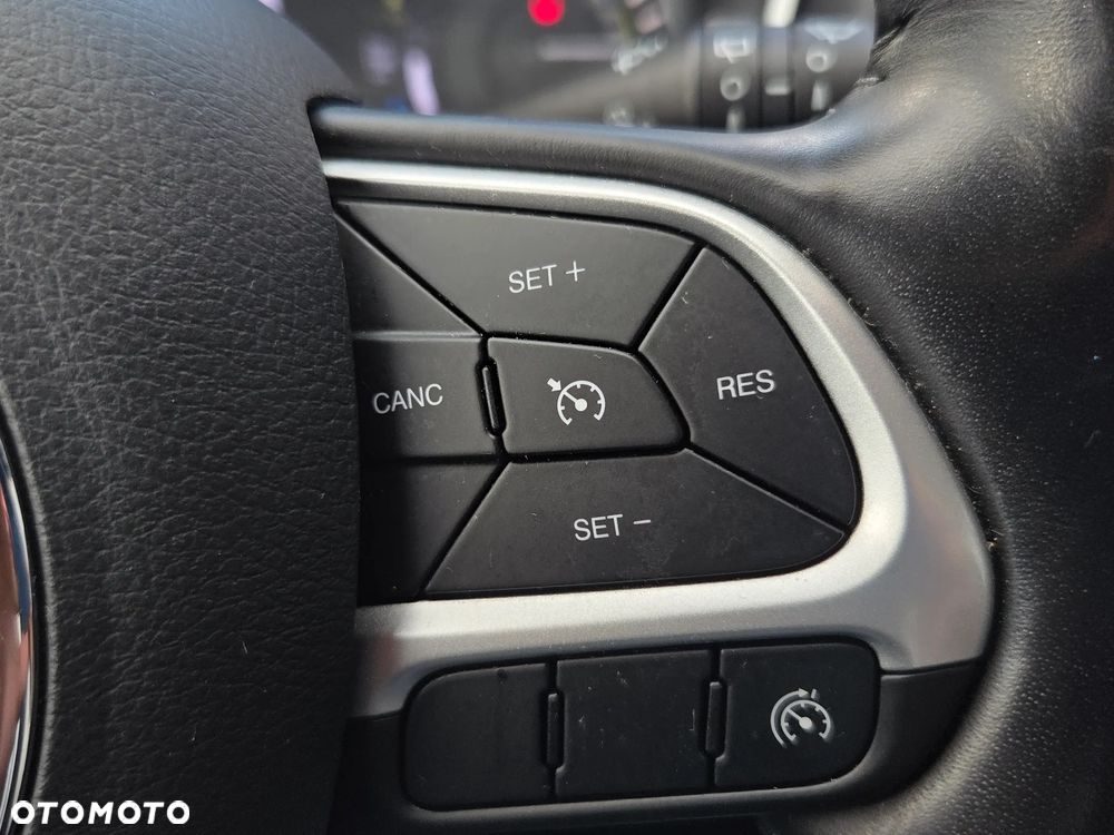 Jeep Compass 1.3 T-GDI 4xe Automatik Limited - 34