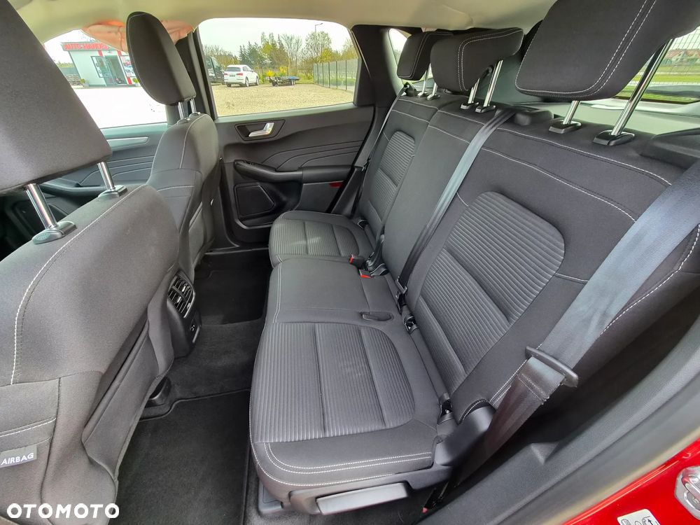 Ford Kuga 1.5 EcoBoost TITANIUM - 10