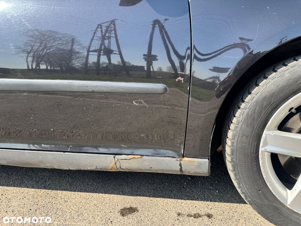 Volkswagen Golf 1.9 TDI Q-Line - 11