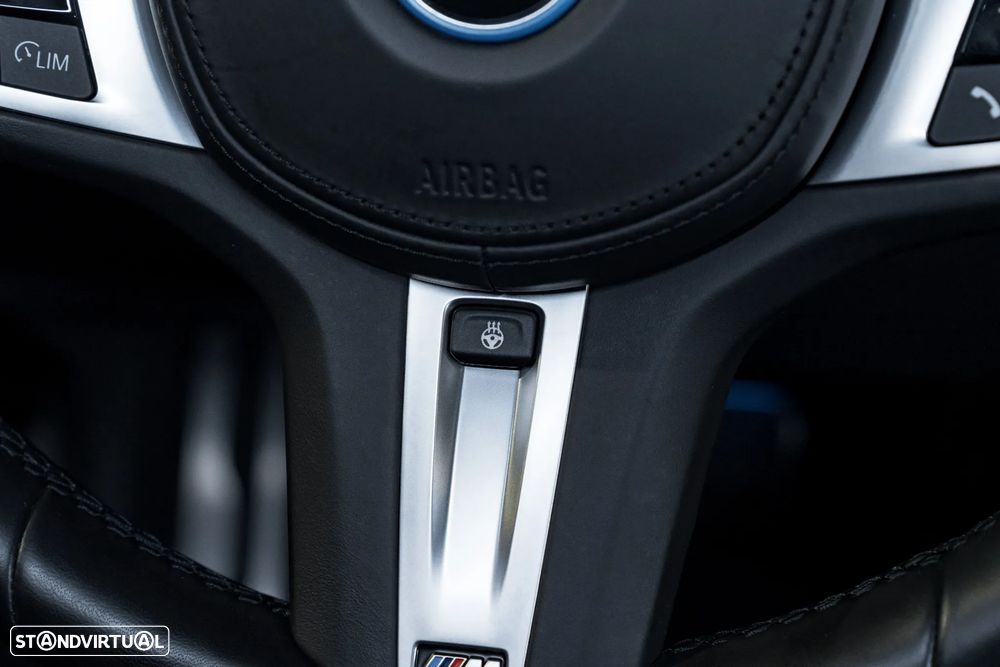 BMW 330 e Touring Pack M Auto - 13