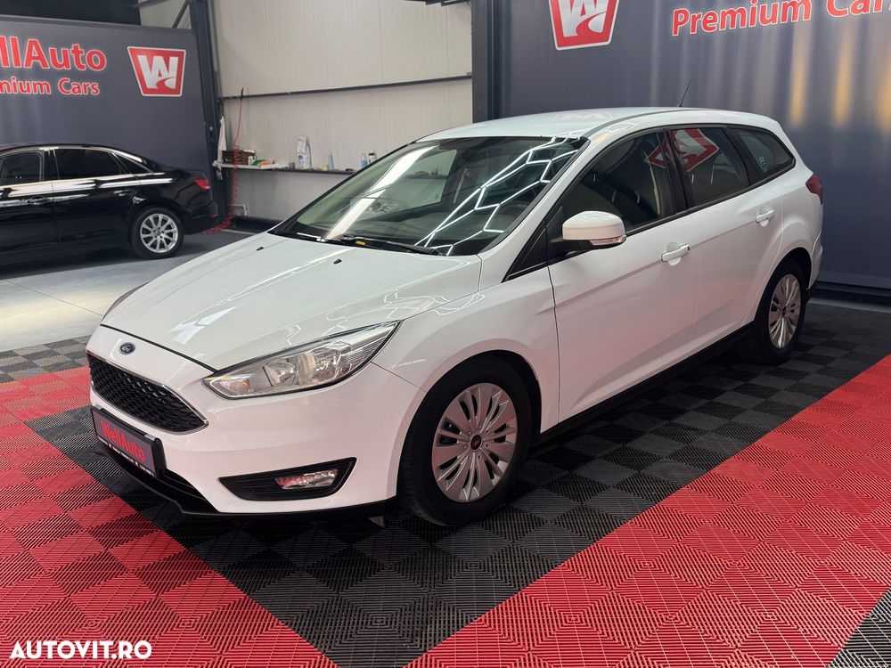 Ford Focus - 2