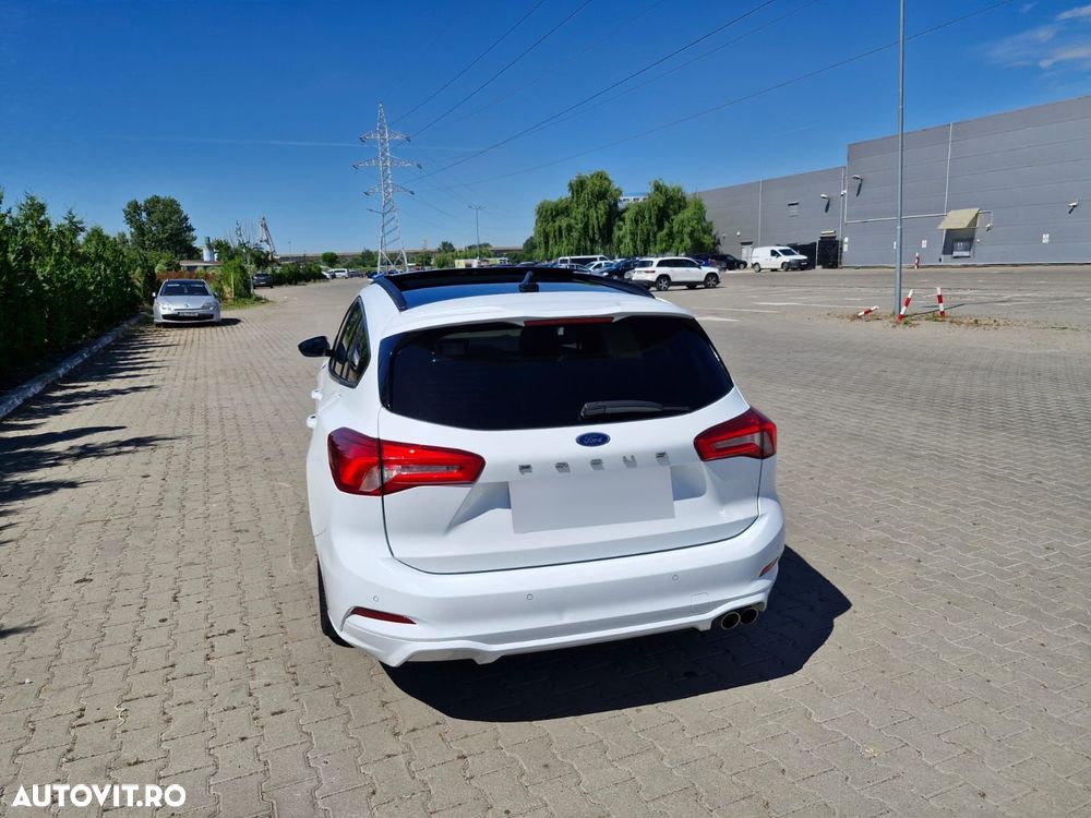 Ford Focus - 7