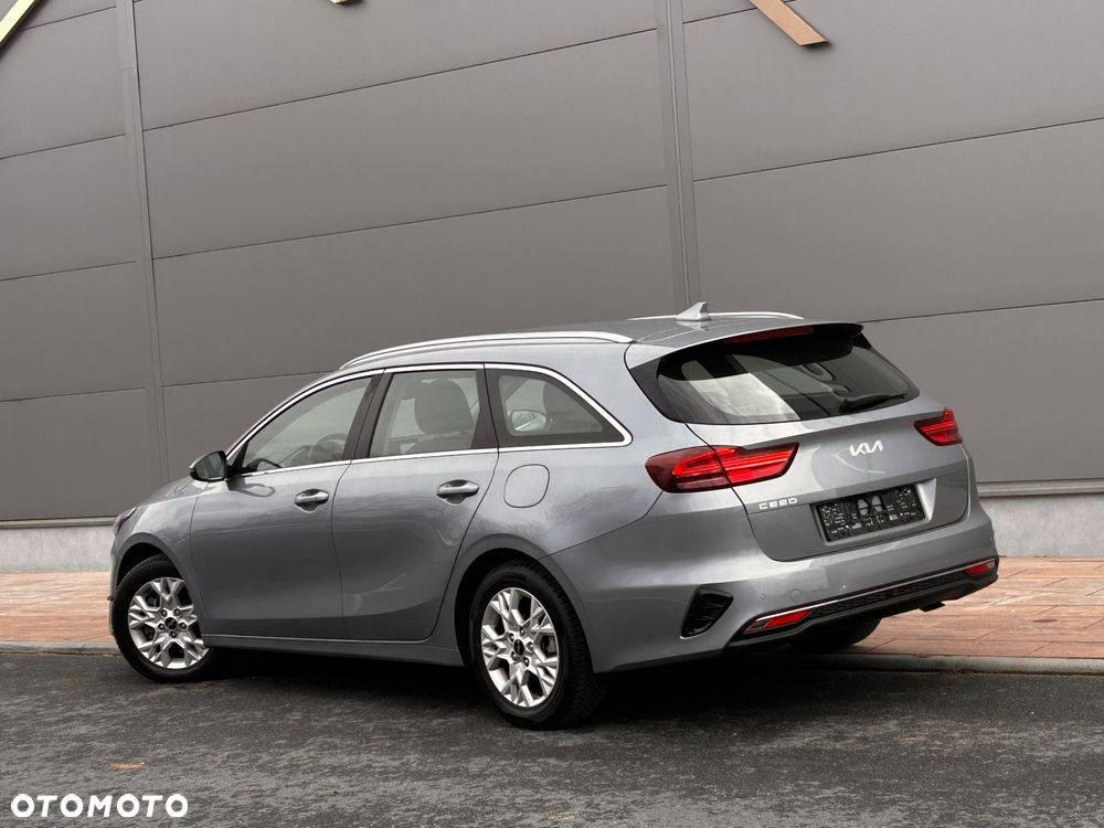 Kia Ceed 1.5 T-GDI OPF Vision - 17