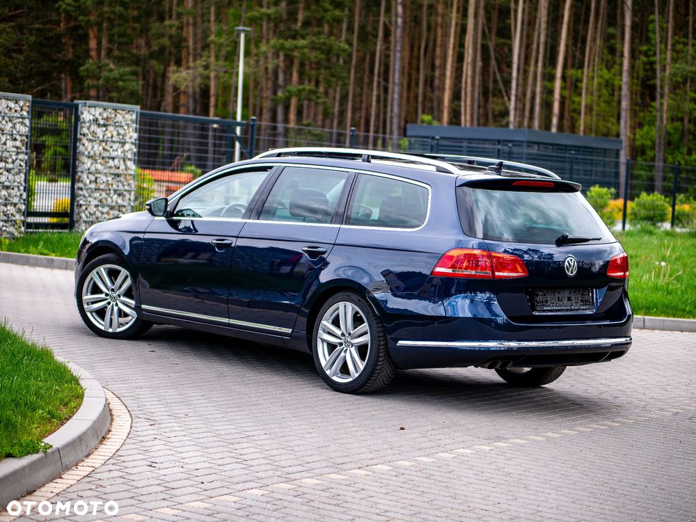 Volkswagen Passat 2.0 TDI Highline DSG - 16
