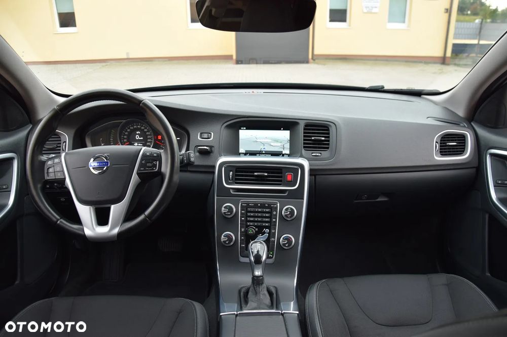 Volvo V60 - 23