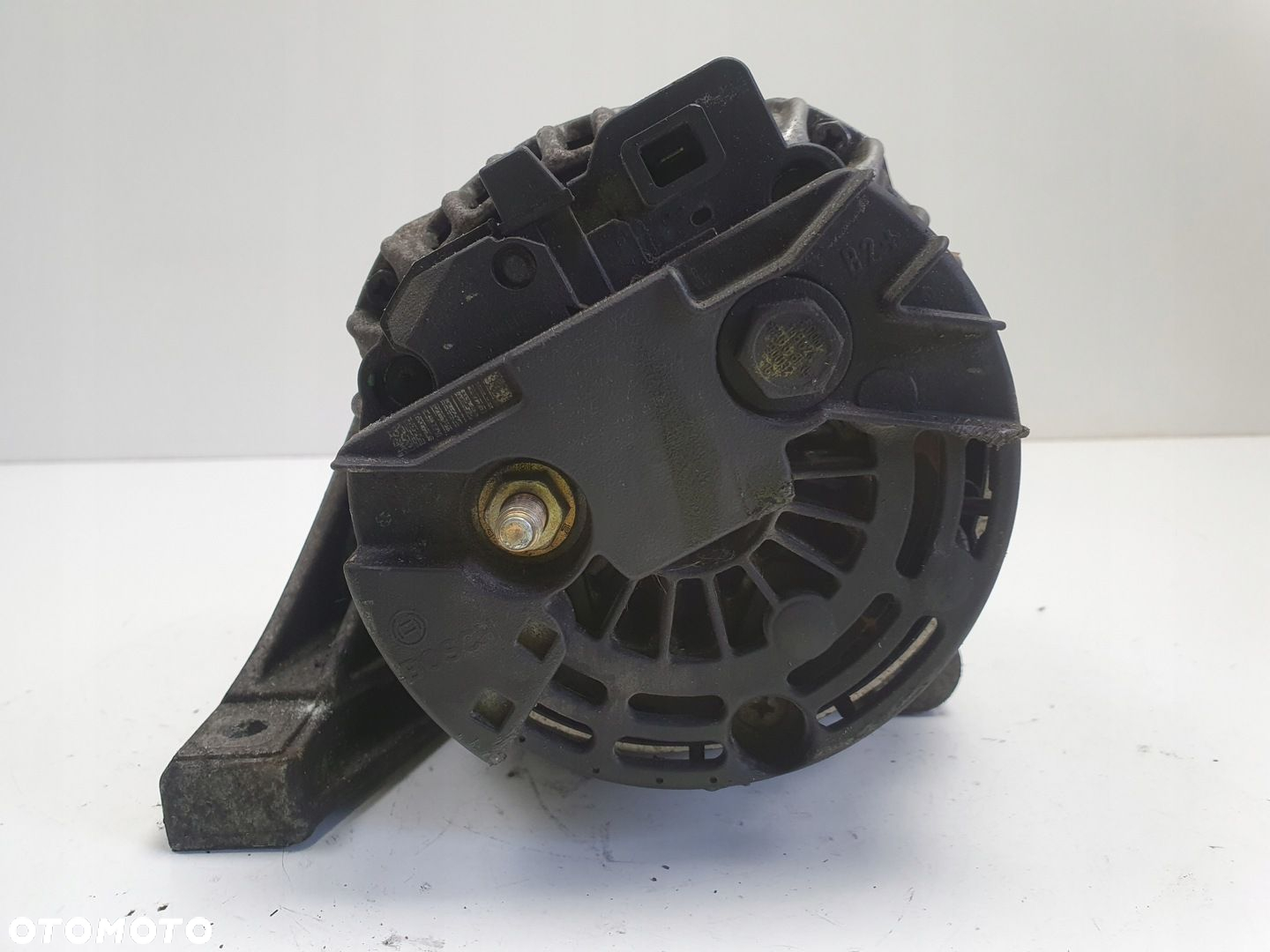 Volvo S60 V70 2.4 T ALTERNATOR bosch - 4