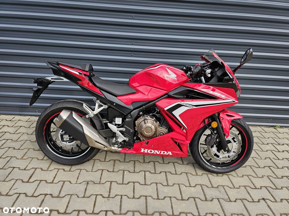 Honda CBR - 3