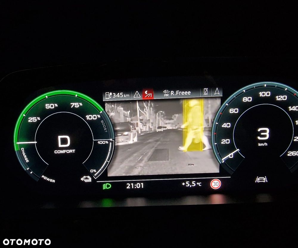 Audi e-tron 55 Quattro S Line - 12