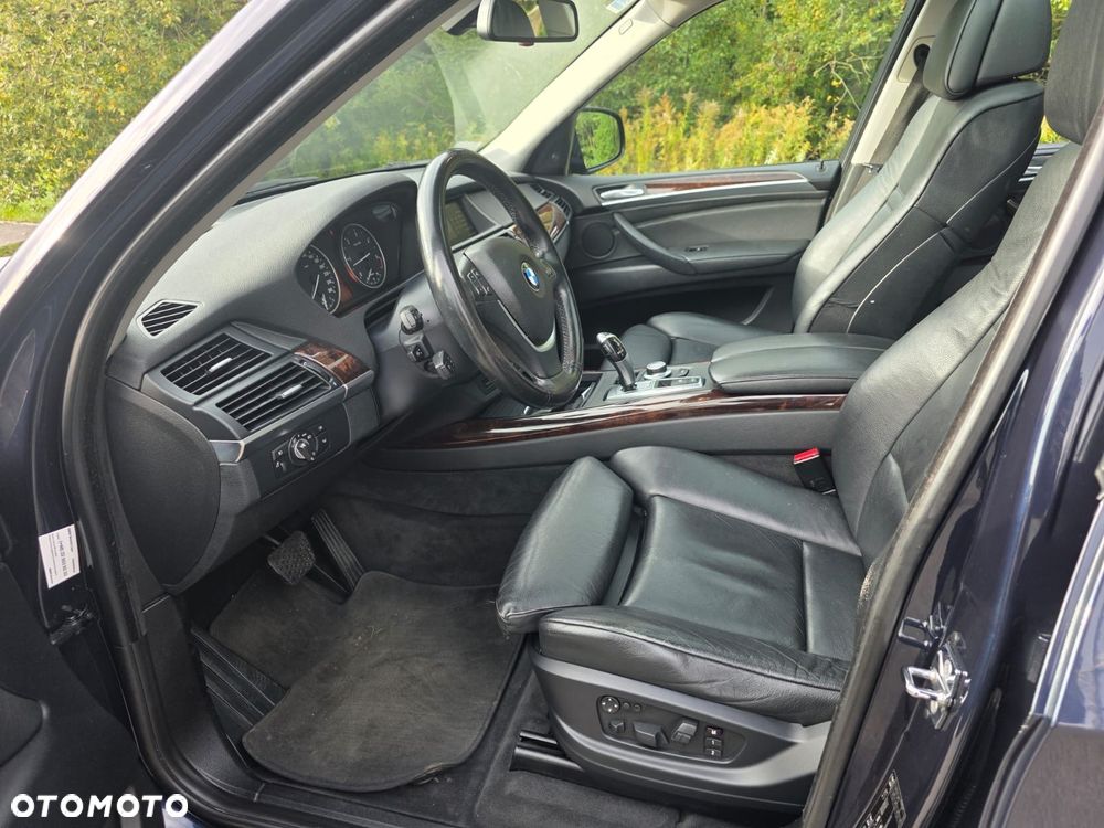 BMW X5 3.0sd xDrive - 12