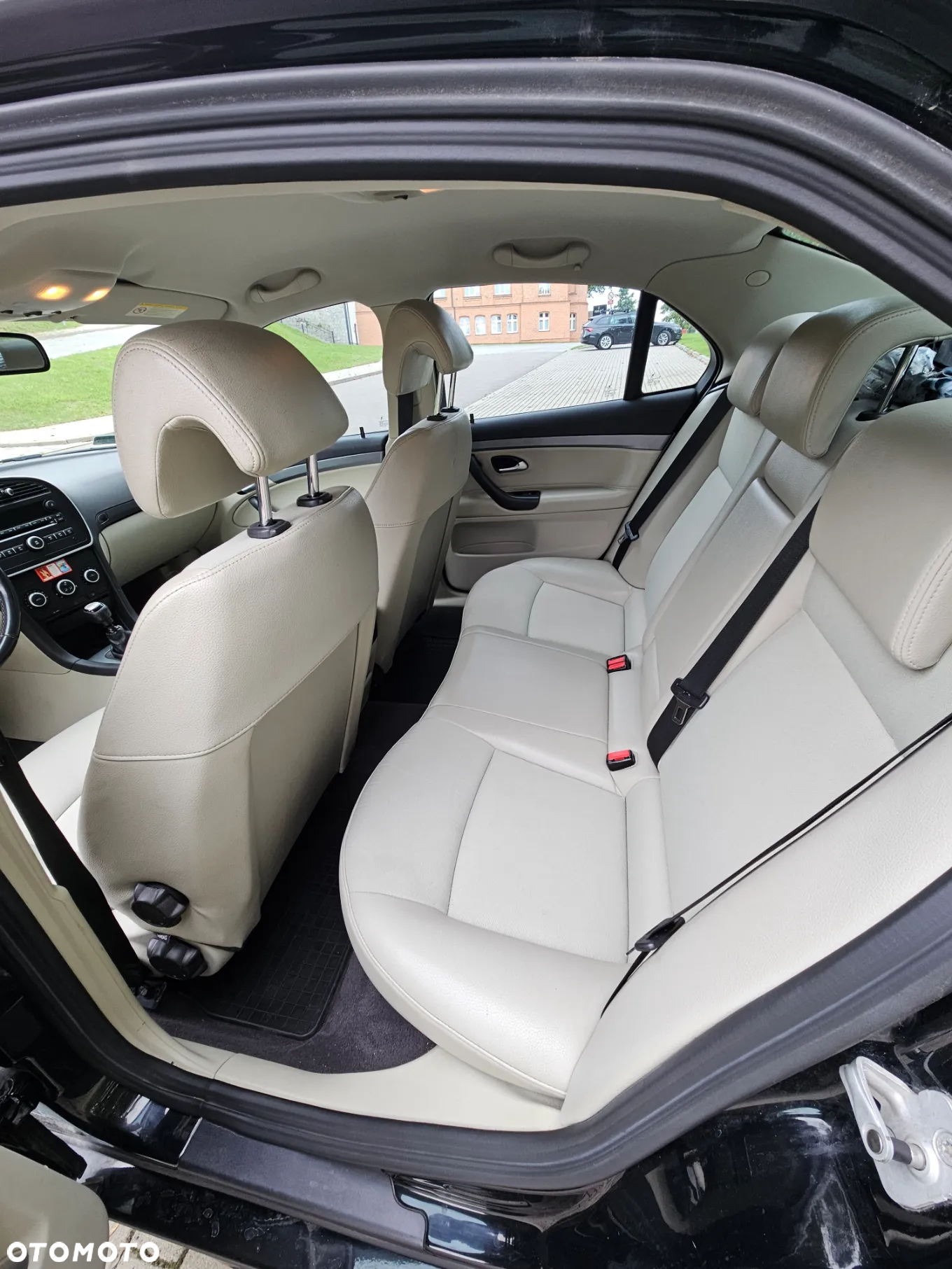 Saab 9-3 - 19