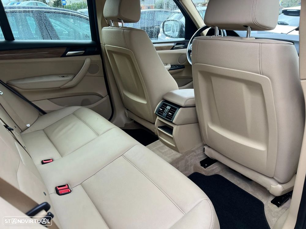 BMW X3 20 d xDrive Auto - 11