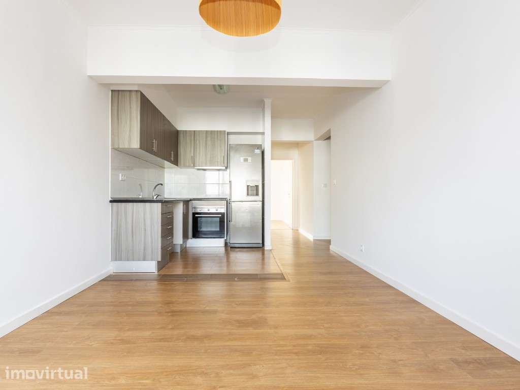Apartamento T1 Totalmente Remodelado - Reboleira, Amadora - Grande imagem: 4/16