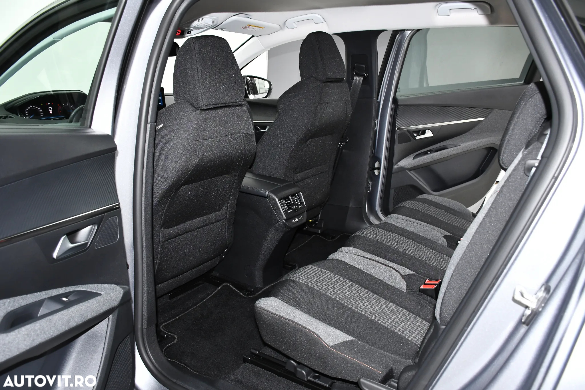 Peugeot 5008 1.5 BlueHDI s&s EAT8 Allure - 15