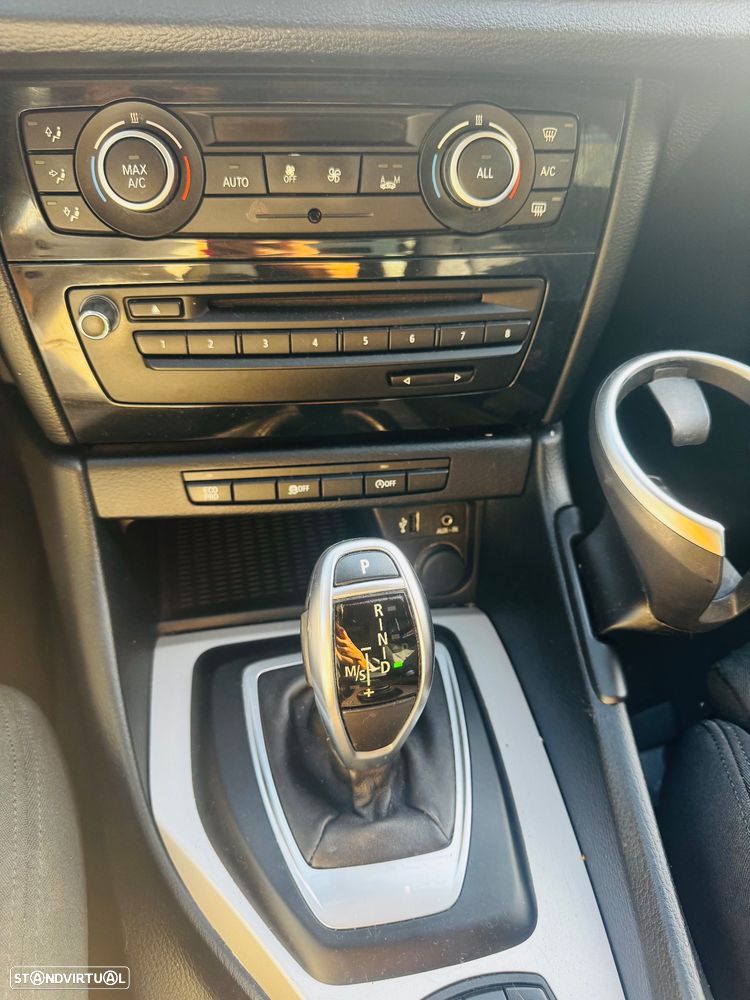 BMW X1 16 d sDrive Auto xLine - 5