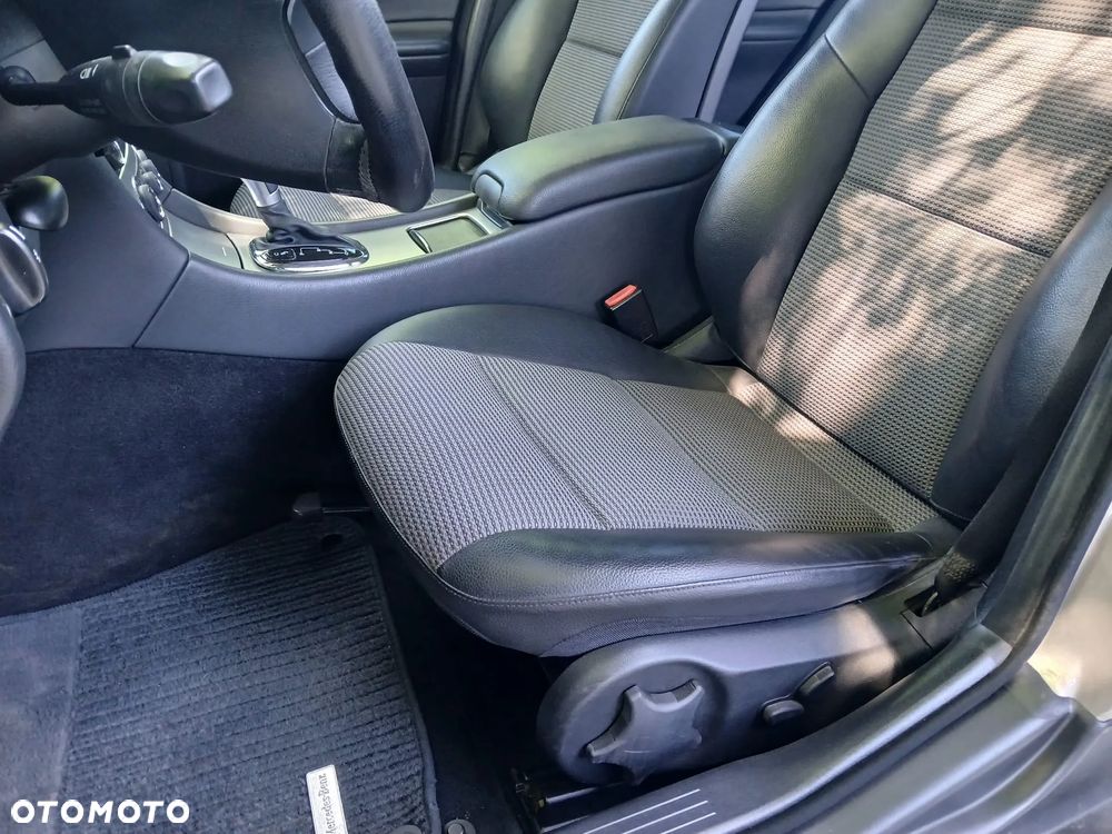 Mercedes-Benz Klasa C 180 Kompressor Automatik Avantgarde - 25