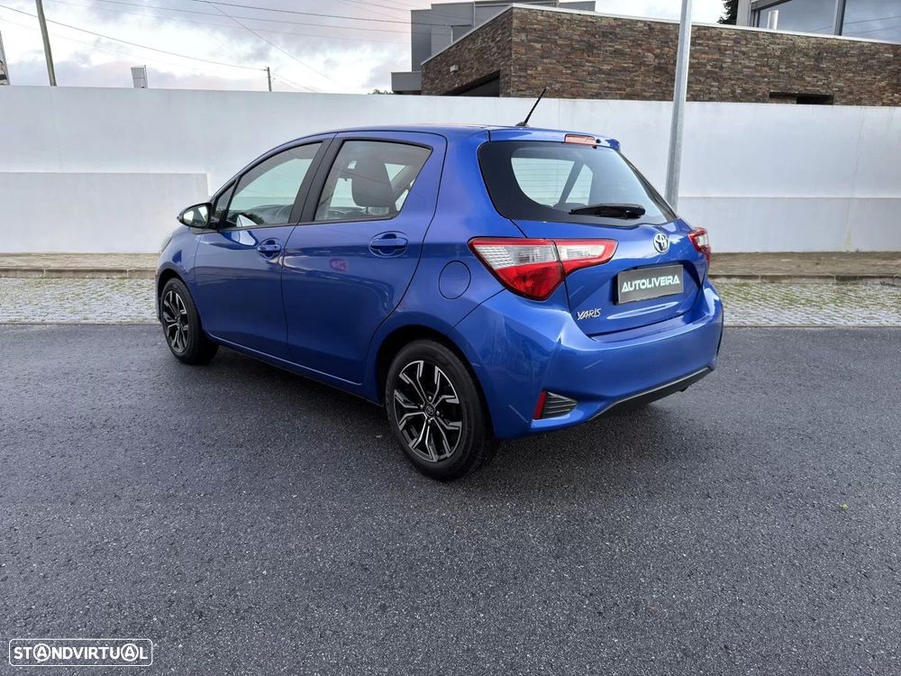 Toyota Yaris 1.0 VVT-i Exclusive - 5