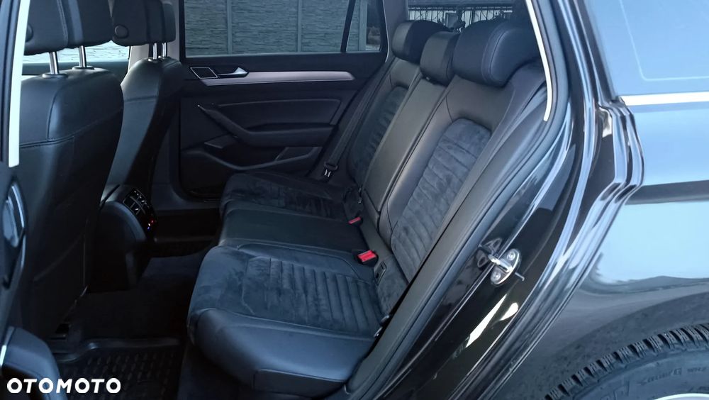 Volkswagen Passat 2.0 TDI SCR DSG Highline - 14
